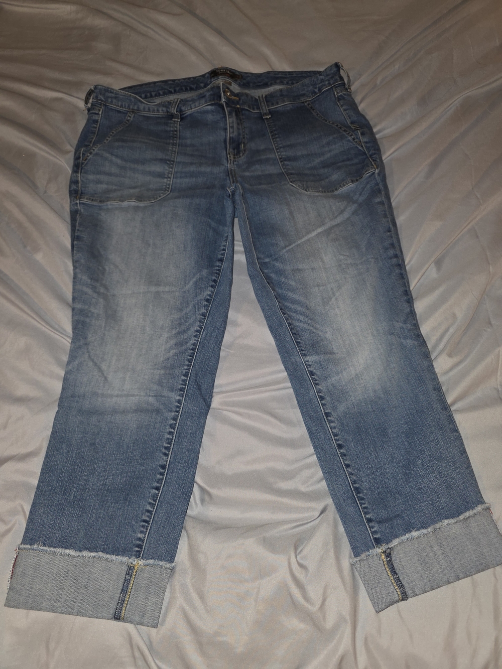 torrid Light Blue Cropped Cuffed Jeans
